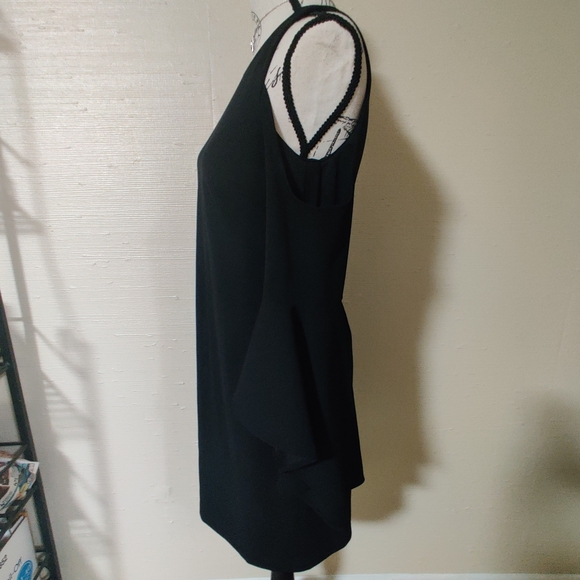 🆕 Vince Camuto Black Cold Shoulder Bell Sleeve Whimsigoth witchy Dress (XS) - Picture 4 of 10